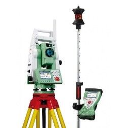 Robotized total station Leica TS15 for placing the model